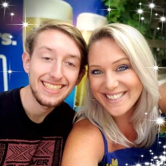 Meet your Posher, Jen - Picture 1 of 1